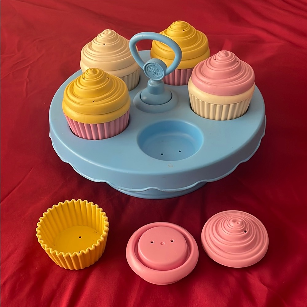 Green Toys: Blue and Pink Learning Cupcake Toy Set with Mix-and-Match Play